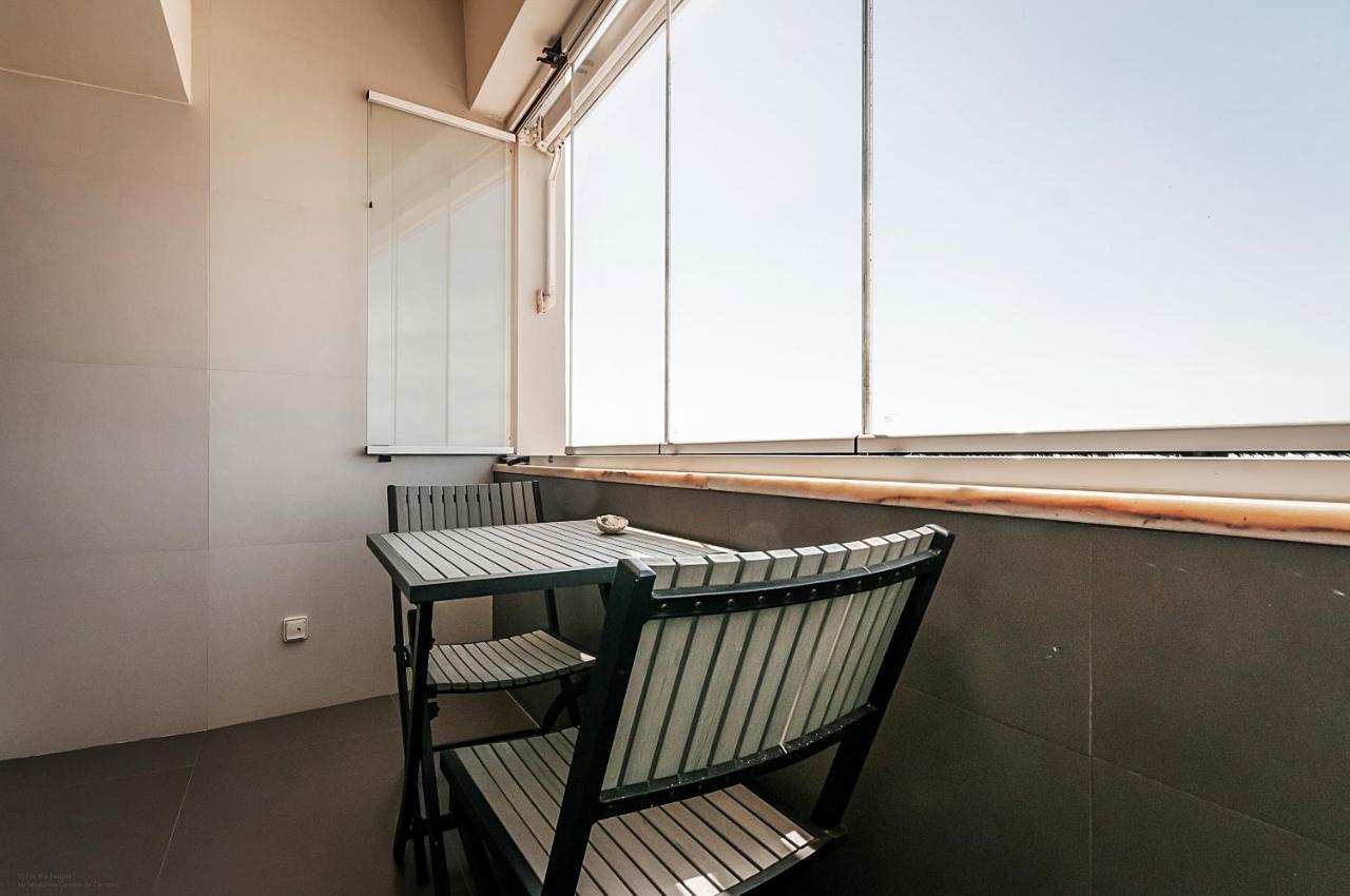 Amazing Apartment In Costa de Caparica Exteriör bild