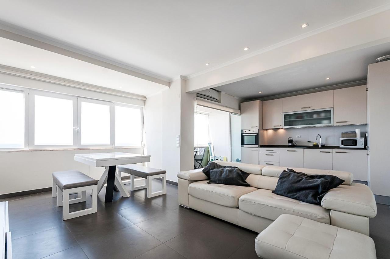 Amazing Apartment In Costa de Caparica Exteriör bild